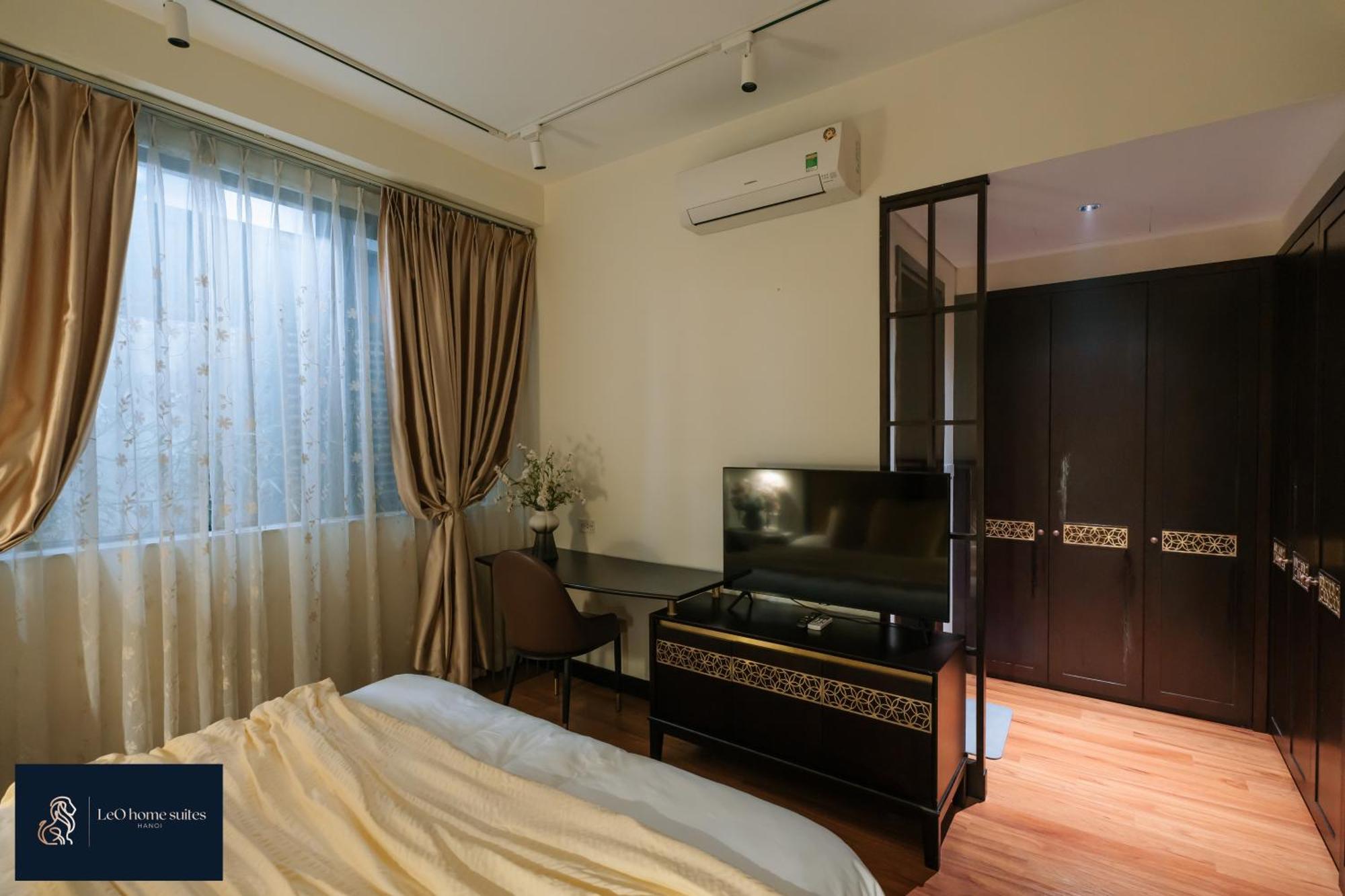 High-Ser Apartment -2Br - Niceview - Parking - Spacious - In Center Ханой Экстерьер фото