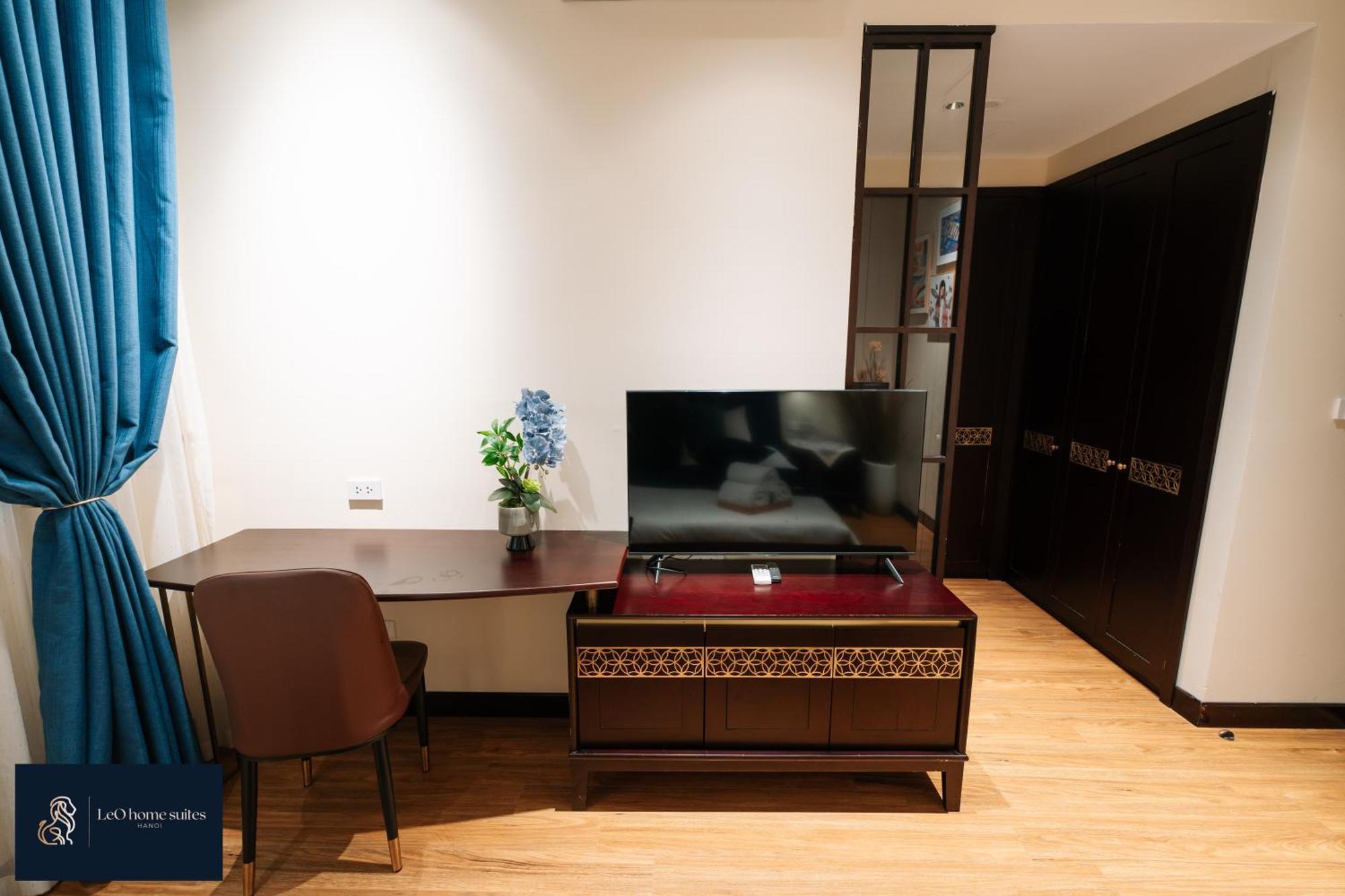 High-Ser Apartment -2Br - Niceview - Parking - Spacious - In Center Ханой Экстерьер фото